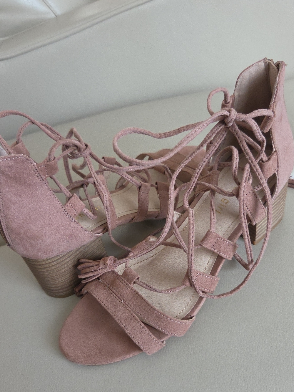 Madden Girl Dusty Rose Lace-Up Suede Block Heel Sandals Size 9M